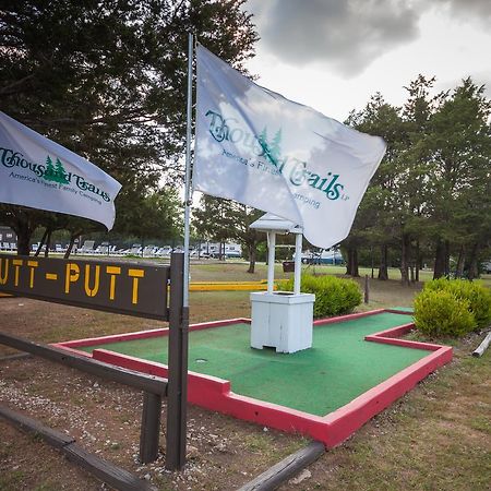 Lake Texoma Camping Resort Cabin 4 Willow Spring Ngoại thất bức ảnh